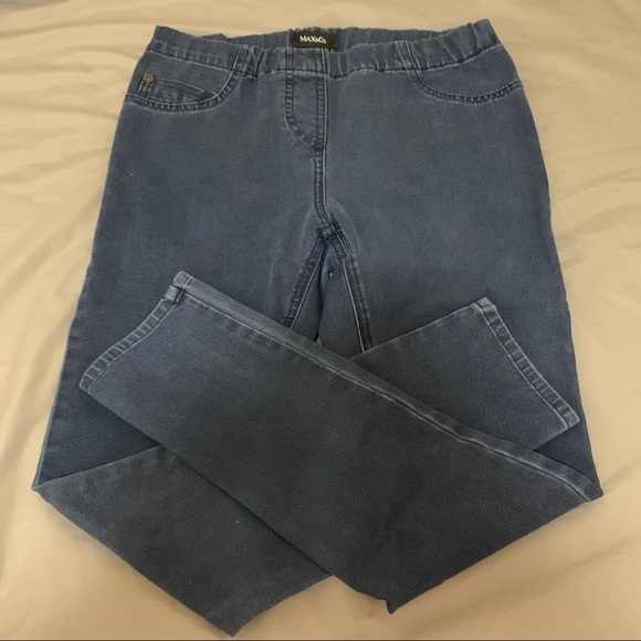 🌹Max&Co Dark Blue Jeans - Picture 3 of 5